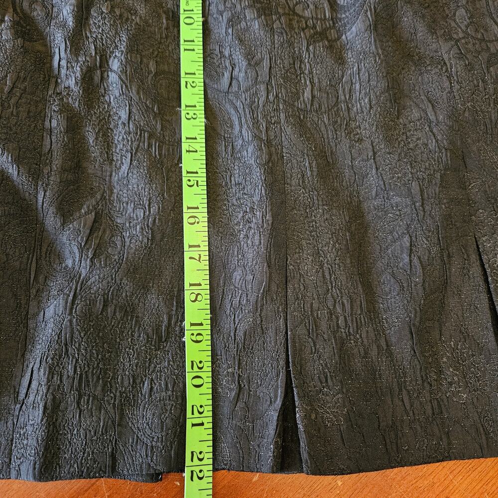Bergamo ladies 2 piece black skirt suit - size 12 - Picture 8 of 8
